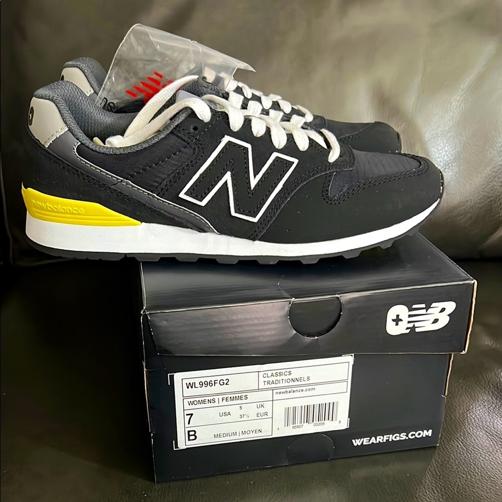 NIB FIGS New Balance Black and Yellow Sneakers size: 7